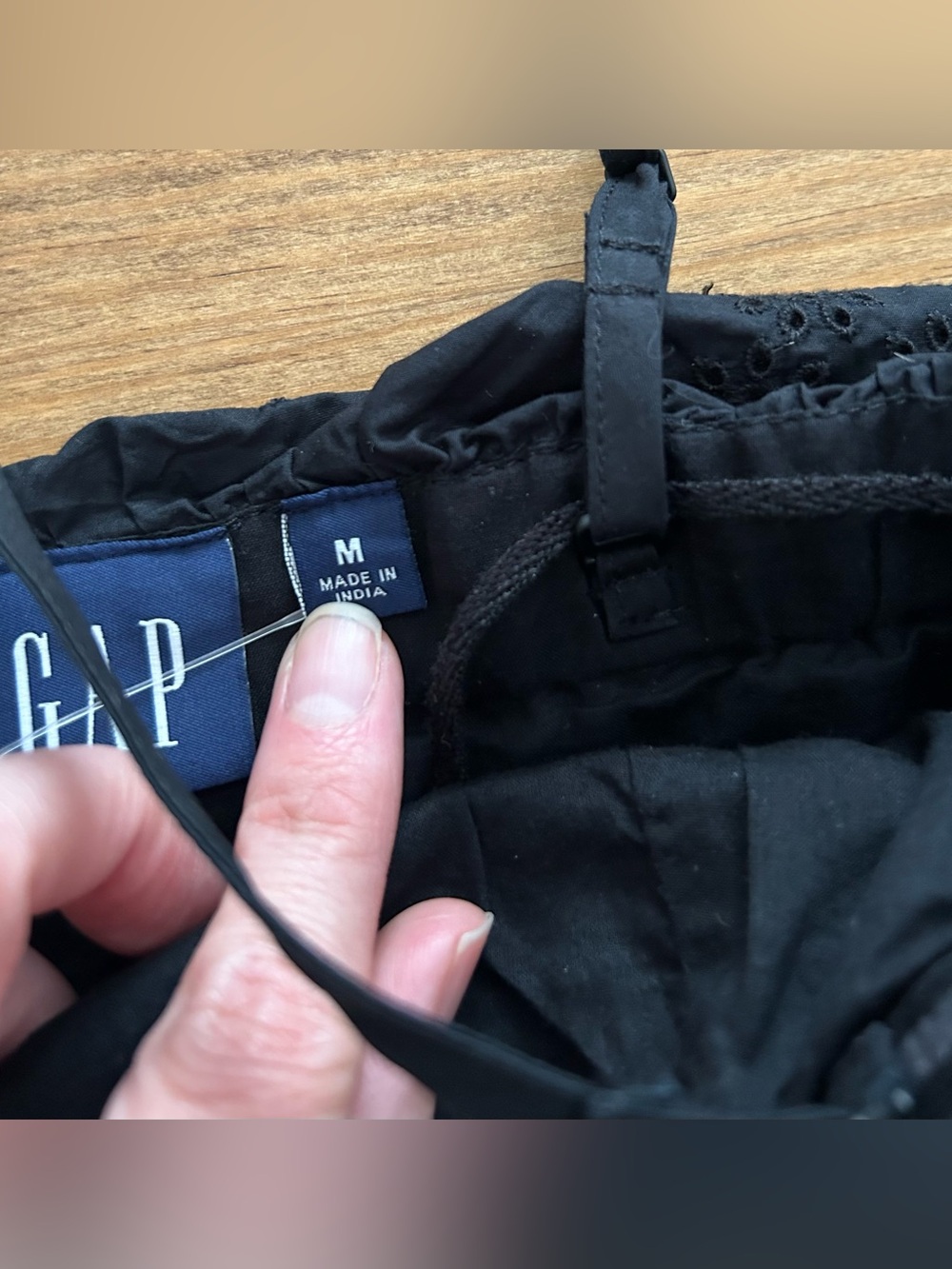 GAP Poplin Eyelet Ruffle Top - Picture 4 of 12